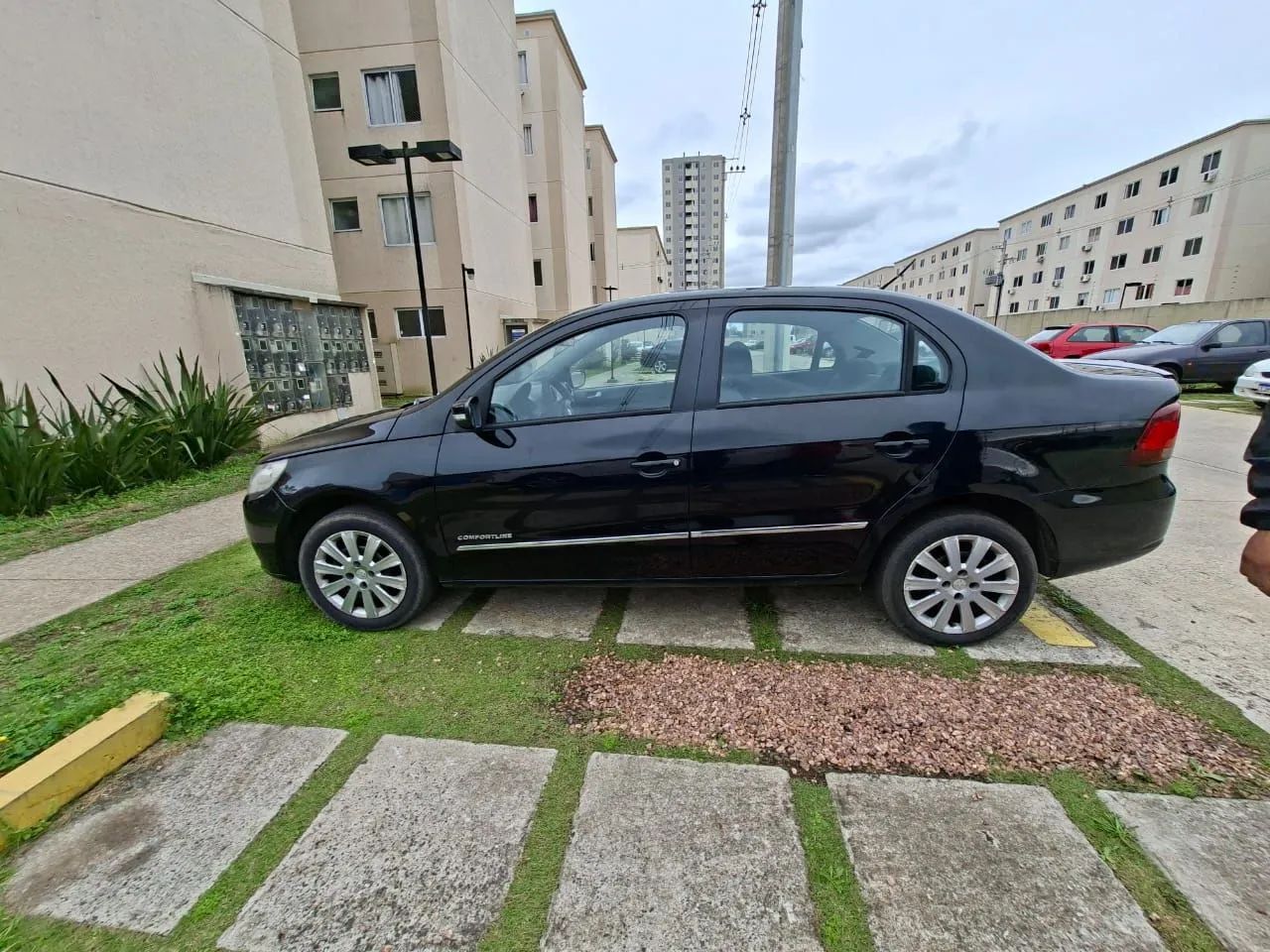 Volkswagen Voyage COMF/HIGHLI. 1.6 T.FLEX 8V 4P 2012