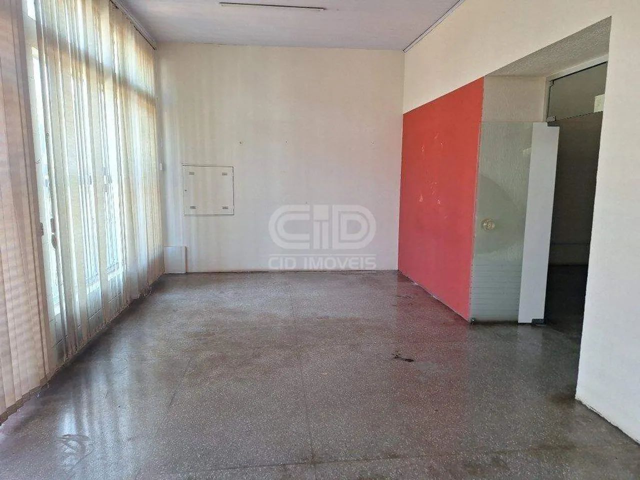 Ponto Comercial com 480m² na Av. Fernando Correa - Foto 4