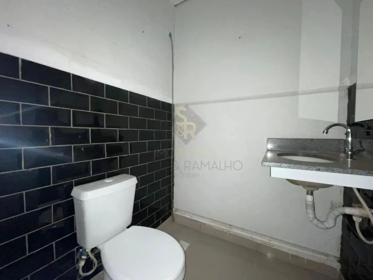 Galpão comercial com mais de 1.800m² de área útil para alugar no bairro Recreio Anhanguera - Foto 8