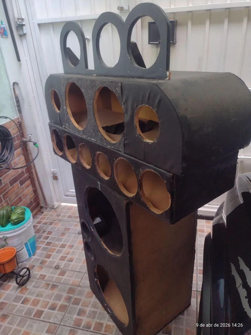 Vendo gabinete de caixas de som p auto - Foto 2