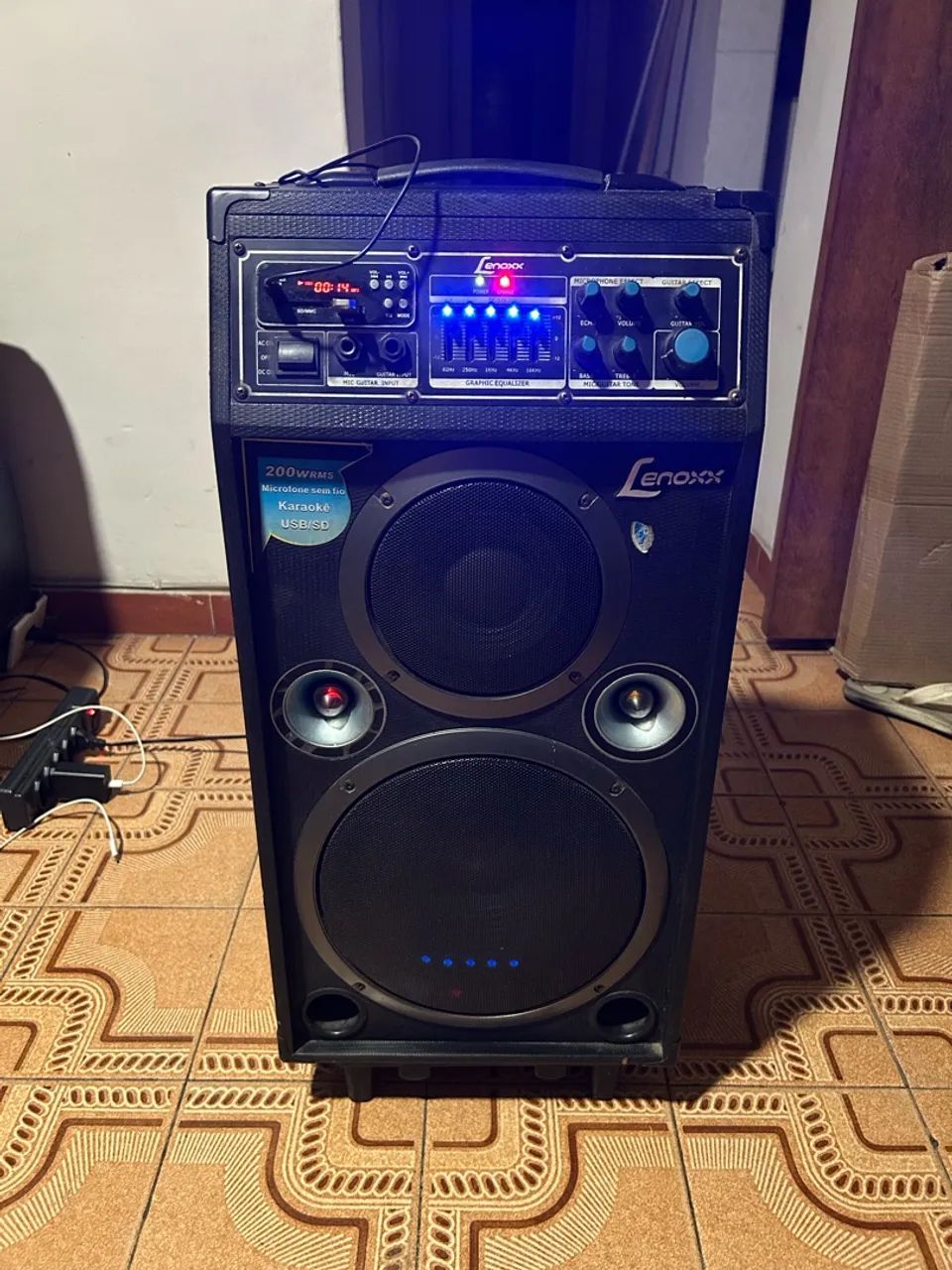 Caixa de Som Lenoxx 200W RMS Karaokê USB/SD - Foto 2