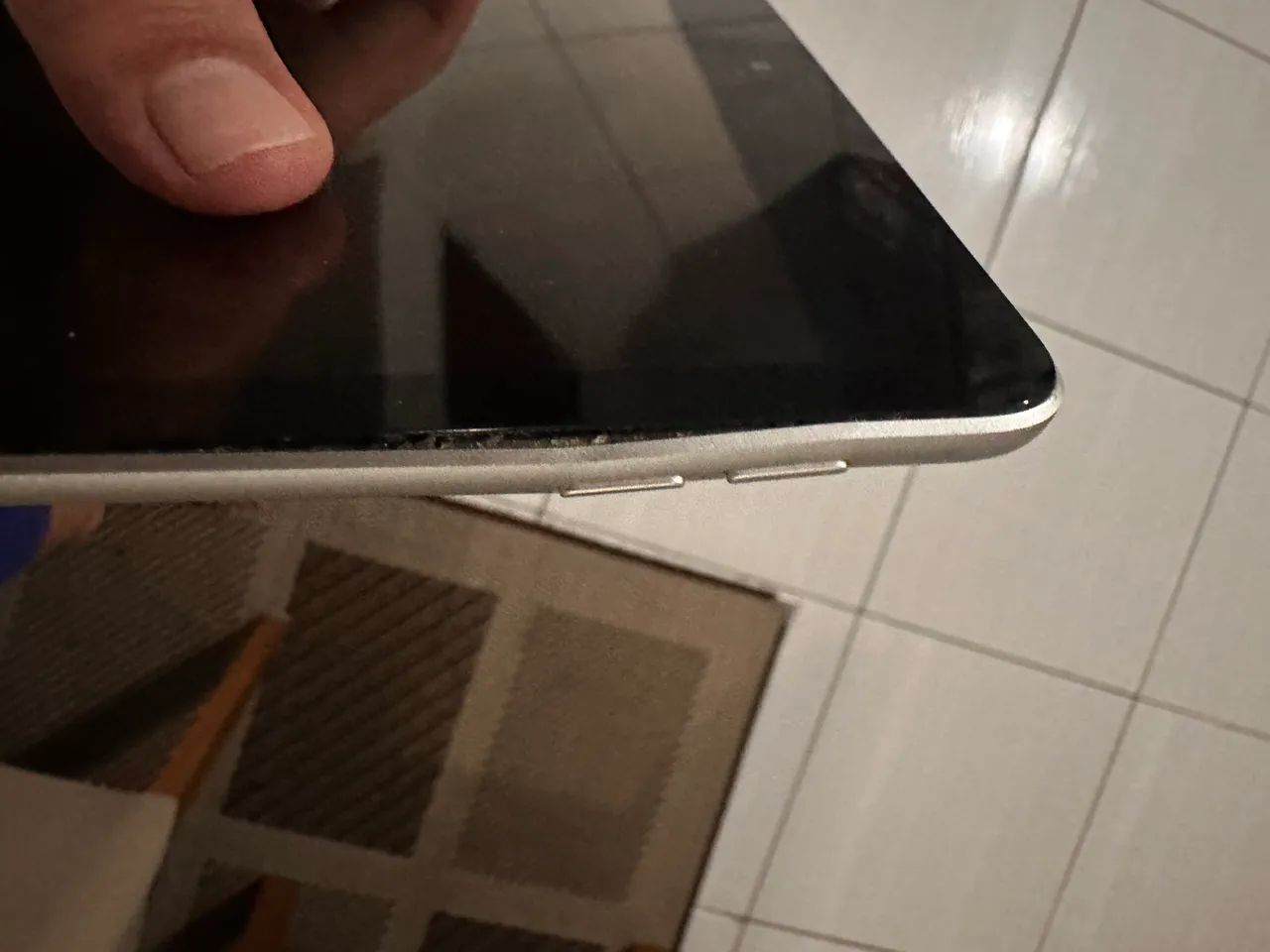 iPad 9 completo com apenas marcas de uso! Evitem propostas absurdas!  - Foto 4