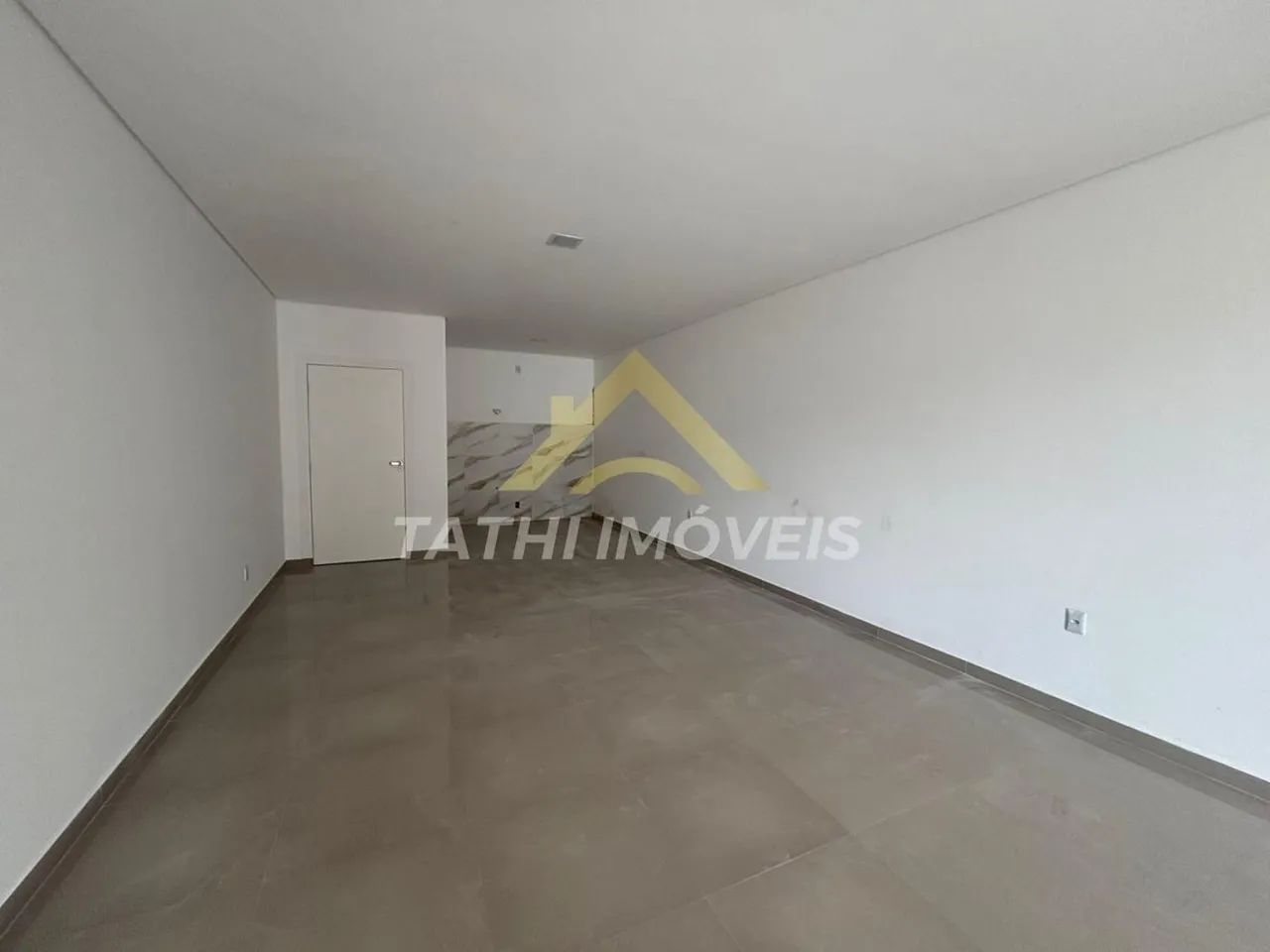 Sala Comercial para Locação em Florianópolis, Ingleses do Rio Vermelho, 1 banheiro - Foto 2