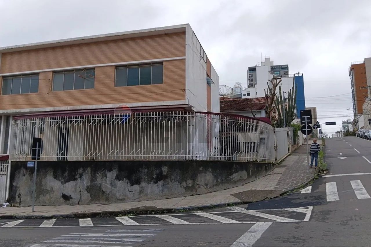 Casa ampla Comercial para locação, ideal para clinica - Foto 2