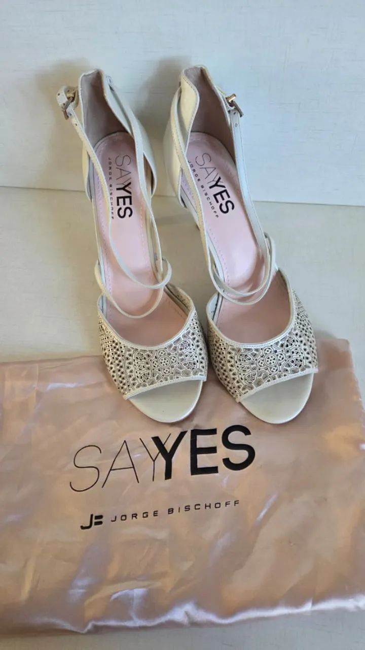 Sandália Jorge Bischoff say yes