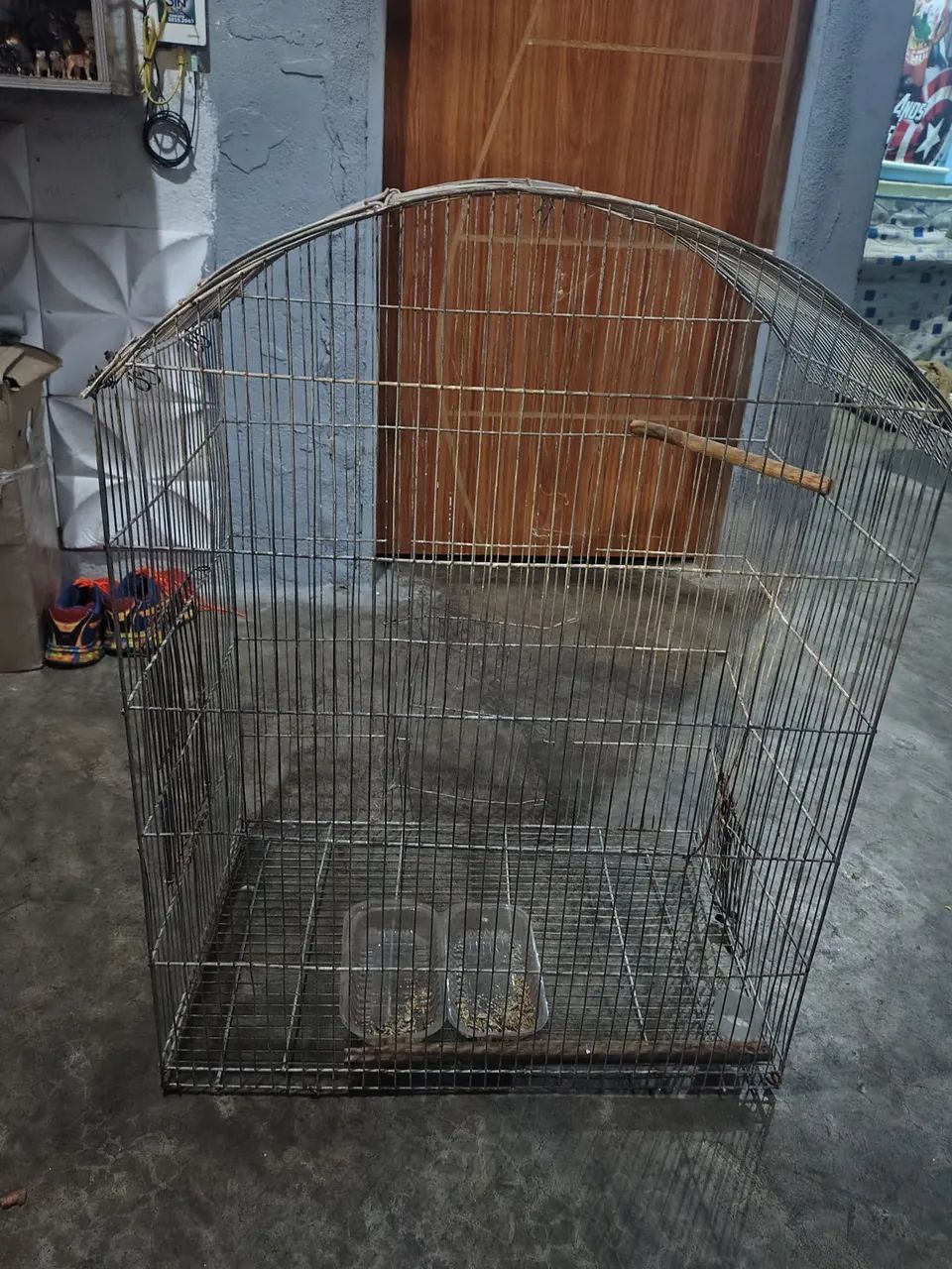 Gaiola para pássaros tamanho 83 largura 62