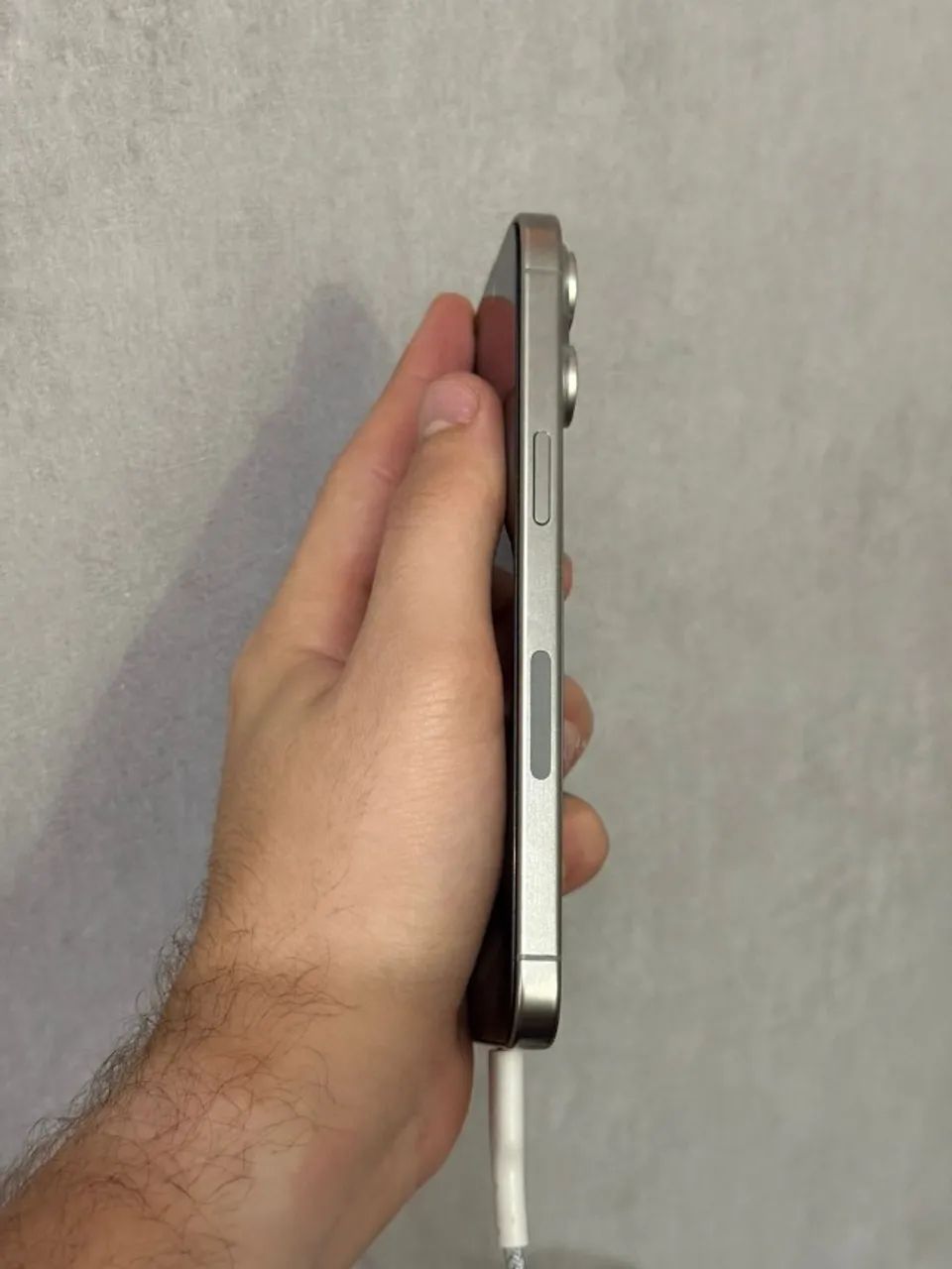 Iphone 15 Pro Max (OPORTUNIDADE) - Foto 2