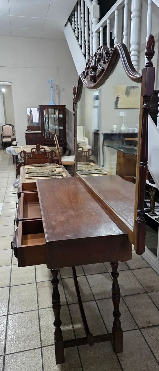 Móveis antigos, penteadeira antiga, antiguidades  - Foto 5