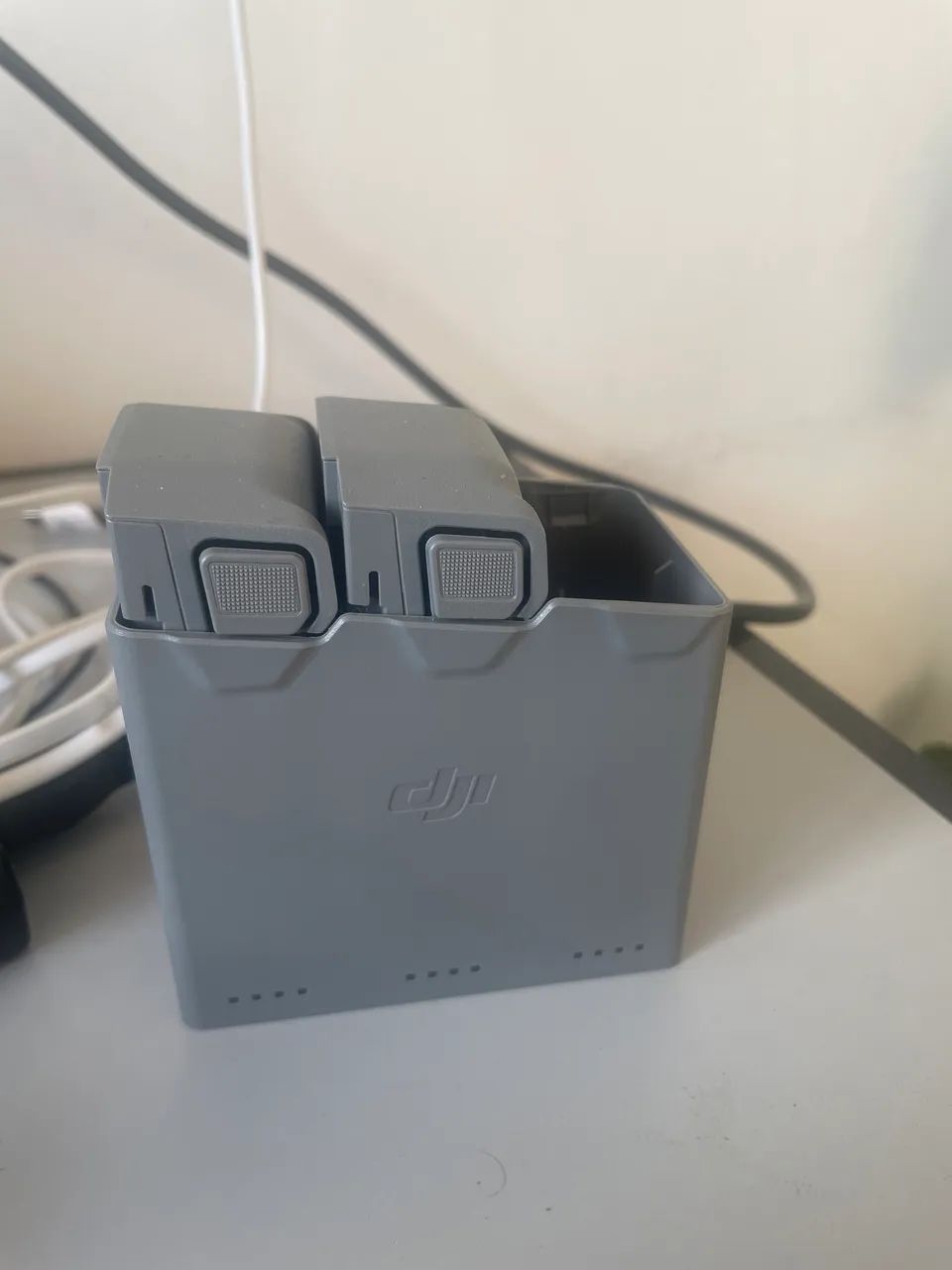 Hub de carregamento Mai?s duas bateria do mini 5 pro Dji - Foto 2