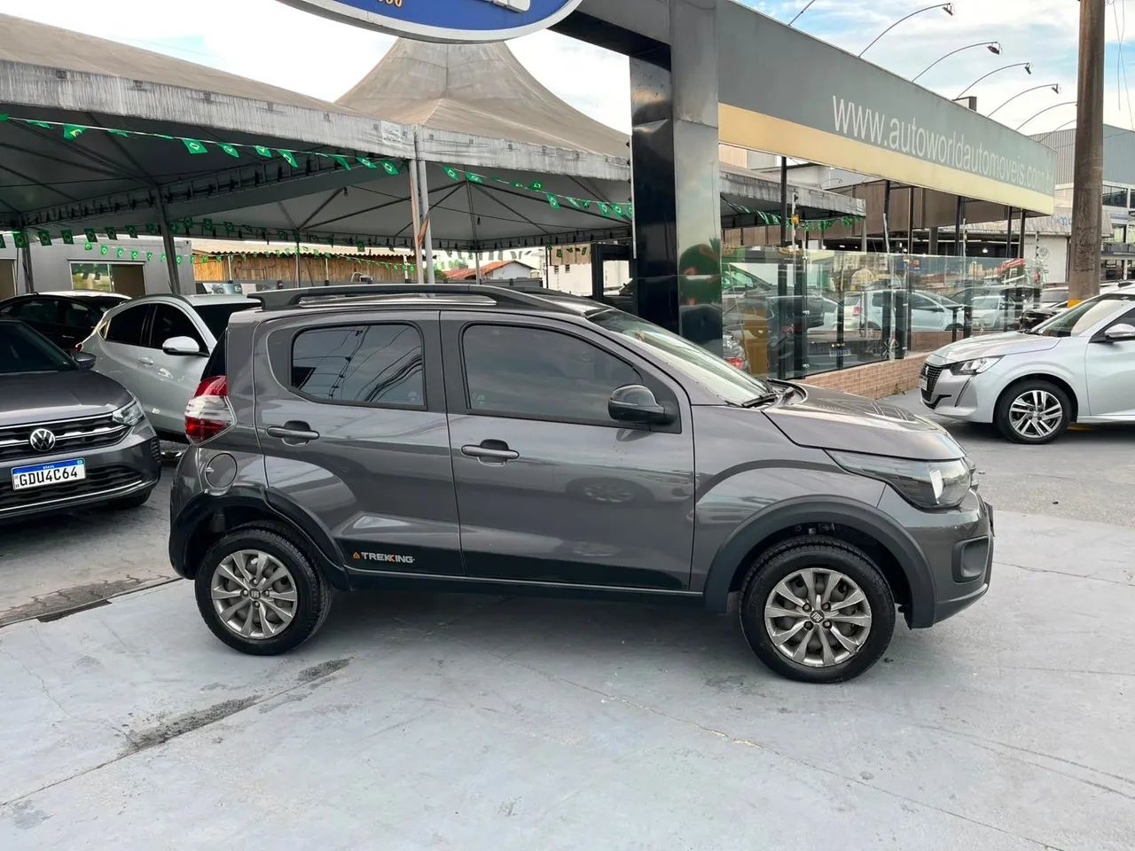 Fiat Mobi Trekking 1.0 Flex 5P 2022 - Foto 3
