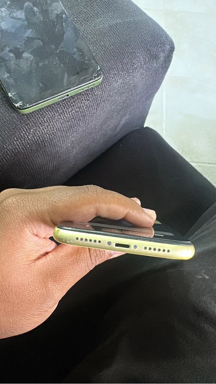 Vendo iPhone 11 64gb  - Foto 3