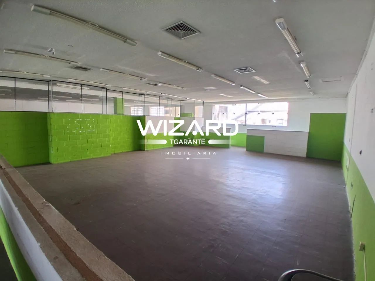 Salão Comercial para aluguel com 600m² no centro de Amparo/SP - Foto 5