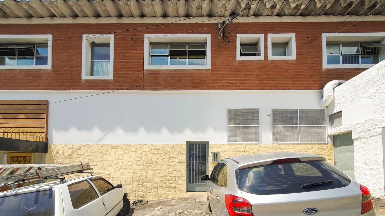 Sobreloja na Rua Doutor Abelardo Vergueiro César, 23 - A Loja 14  34 m² - Foto 2