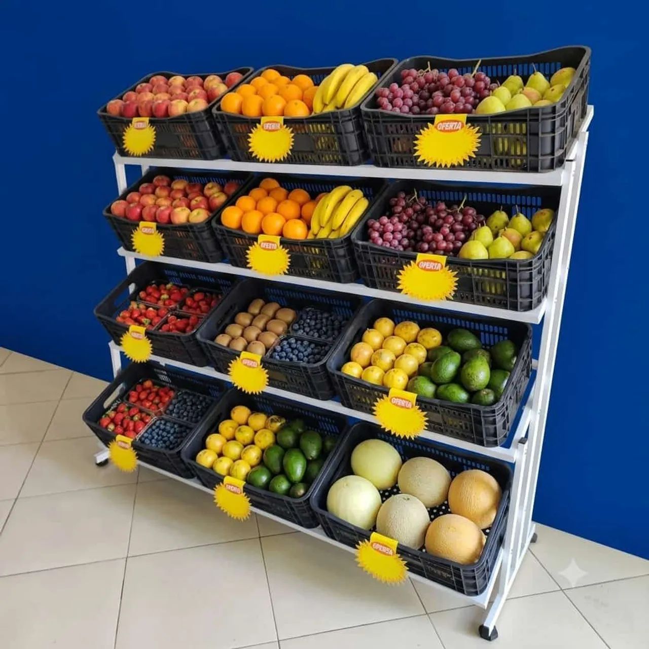 Expositores de frutas 12, 8 e 4 cestos. 