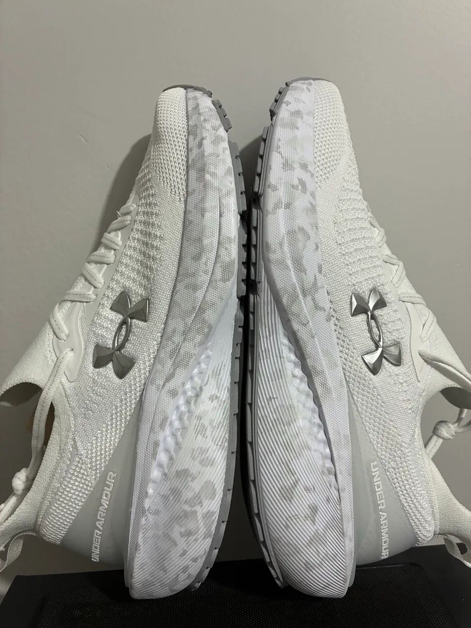 Under Armour Charged Quicker 2 Branco  - Foto 5
