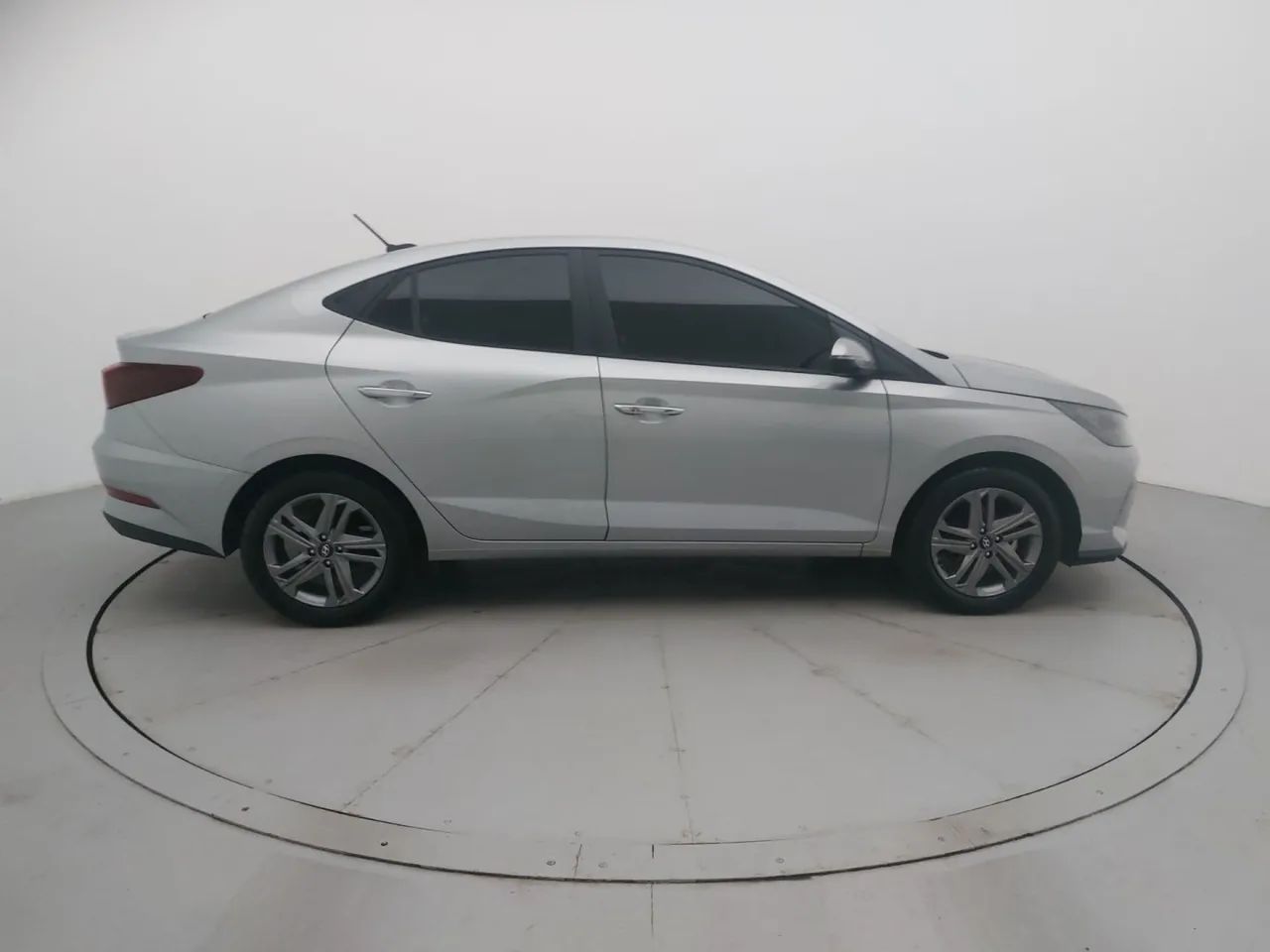 Hyundai HB20S Limited 1.0 TB Flex 12V Aut., foto 6 de 18