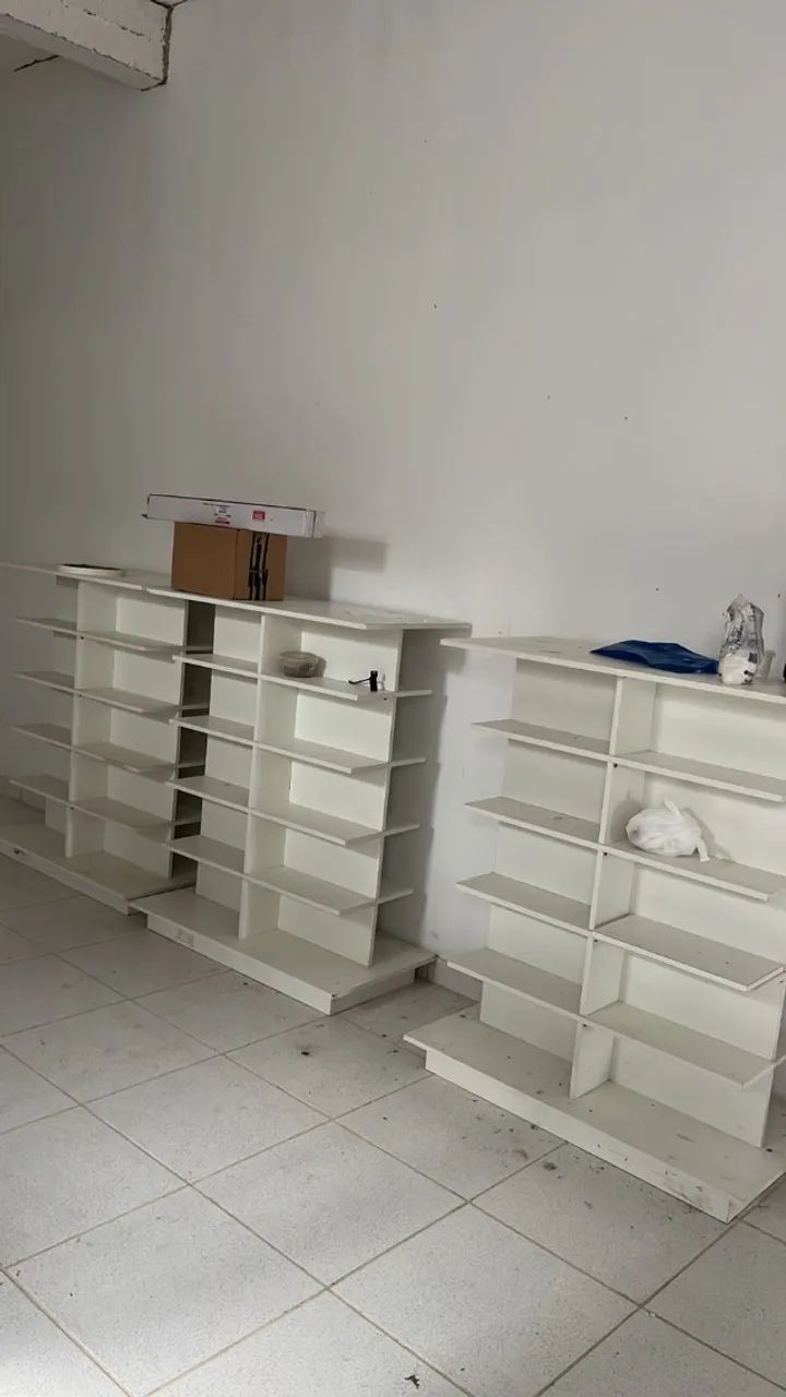 Gôndola e balcão de vidro  - Foto 3