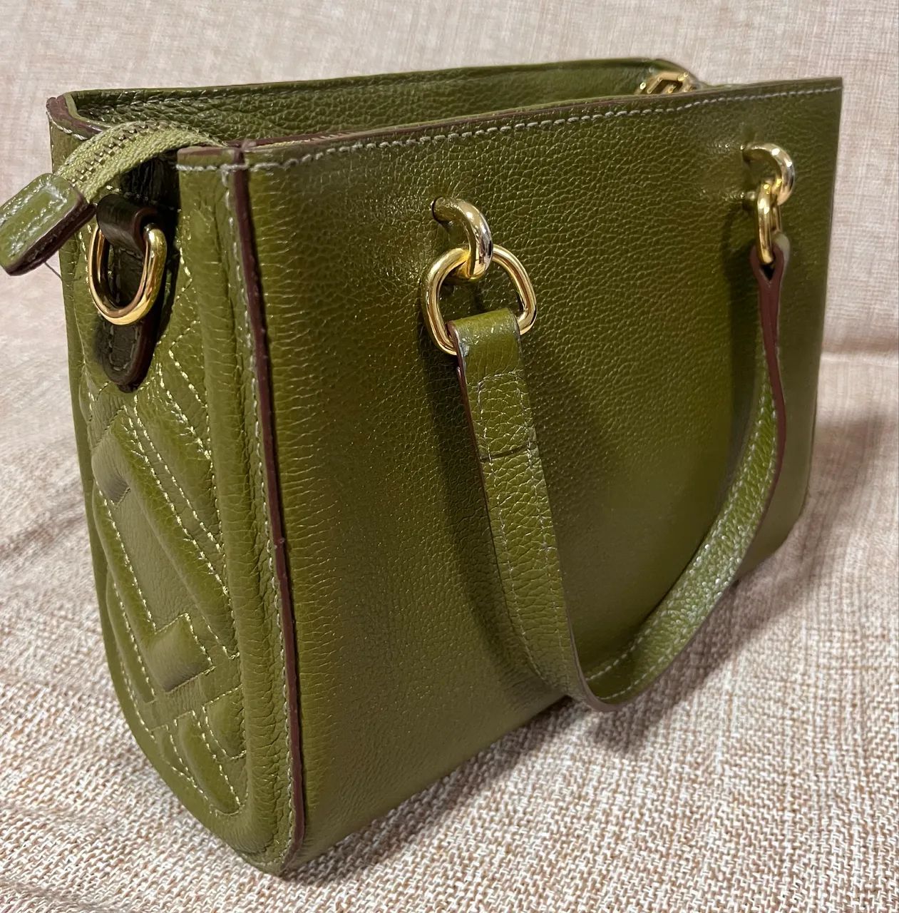 Bolsa Luz da Lua em Couro Legítimo Verde Militar Média - Foto 3