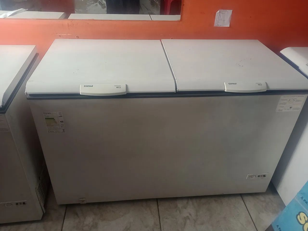 Freezer 550 litros marca Consul 220v