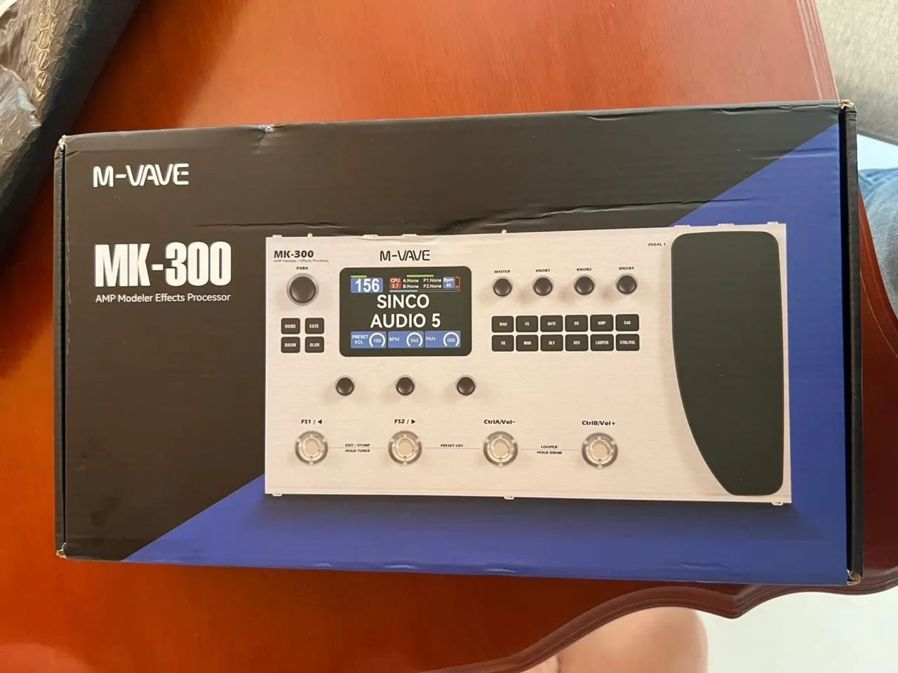Pedal multi efeitos - Modelador de amplificador e processador de
