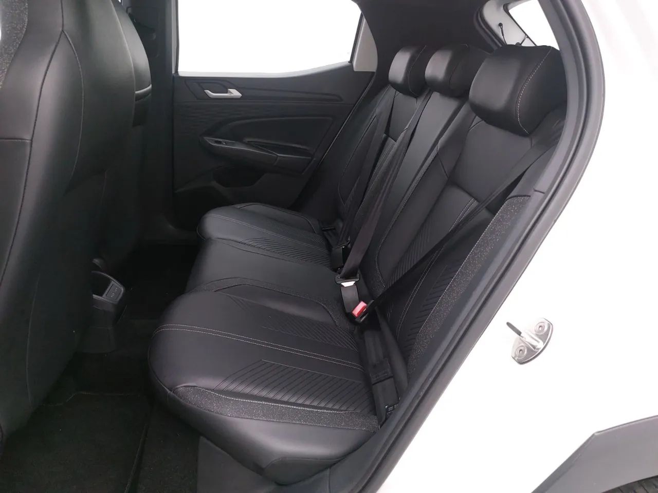 Volkswagen Tera High 1.0 170 TSI Flex 12V 5p Aut, foto 17 de 18