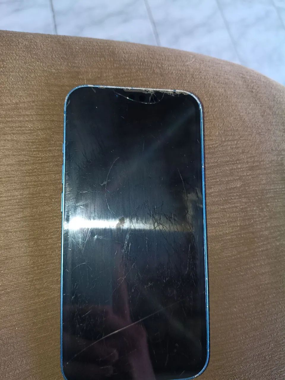 iPhone 13 com marcas de uso  - Foto 4