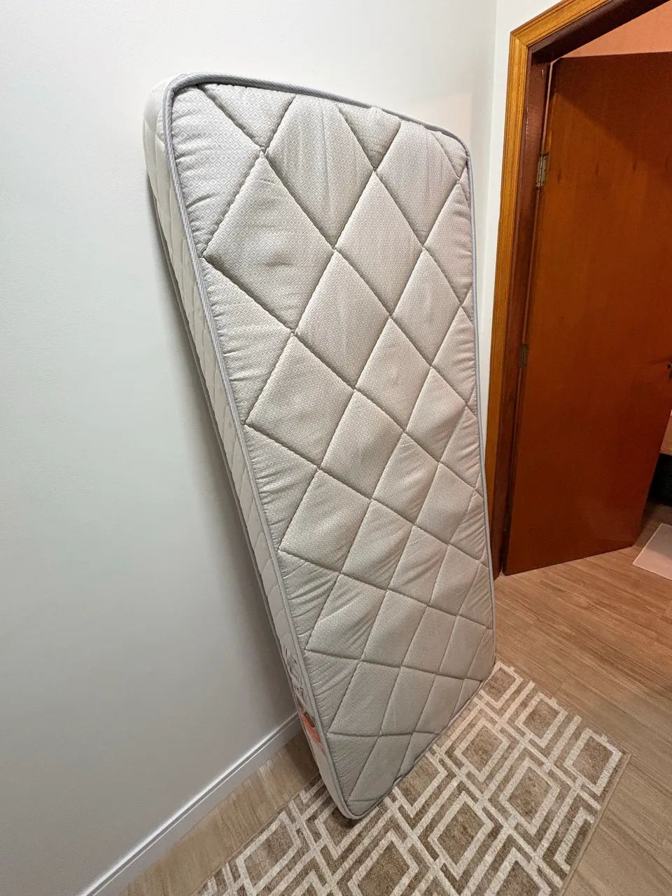 Colchão novo cama de solteiro nunca usado  - Foto 4