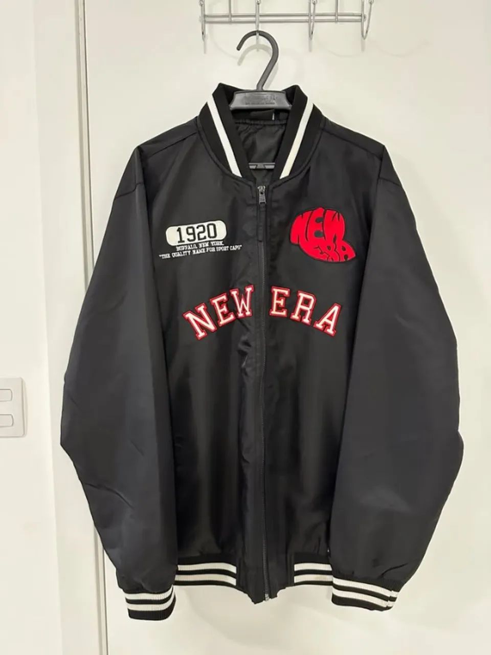 Jaqueta New era G