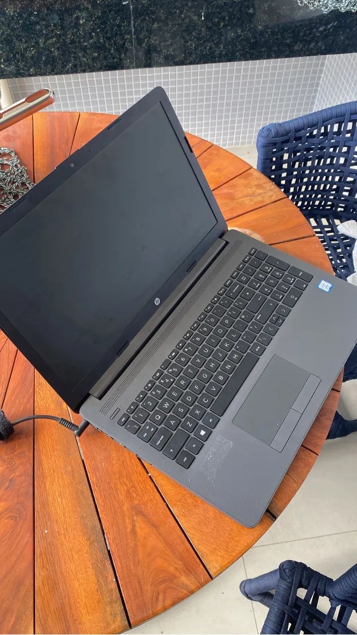 NOTEBOOK HP 250 G7 i5 + SSD