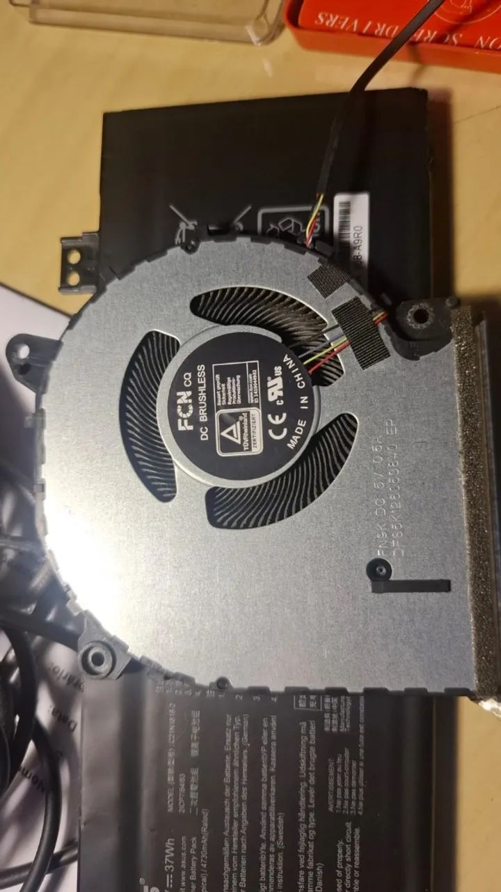 Kit carcaça ASUS X515JA para retirada de peças - Foto 4