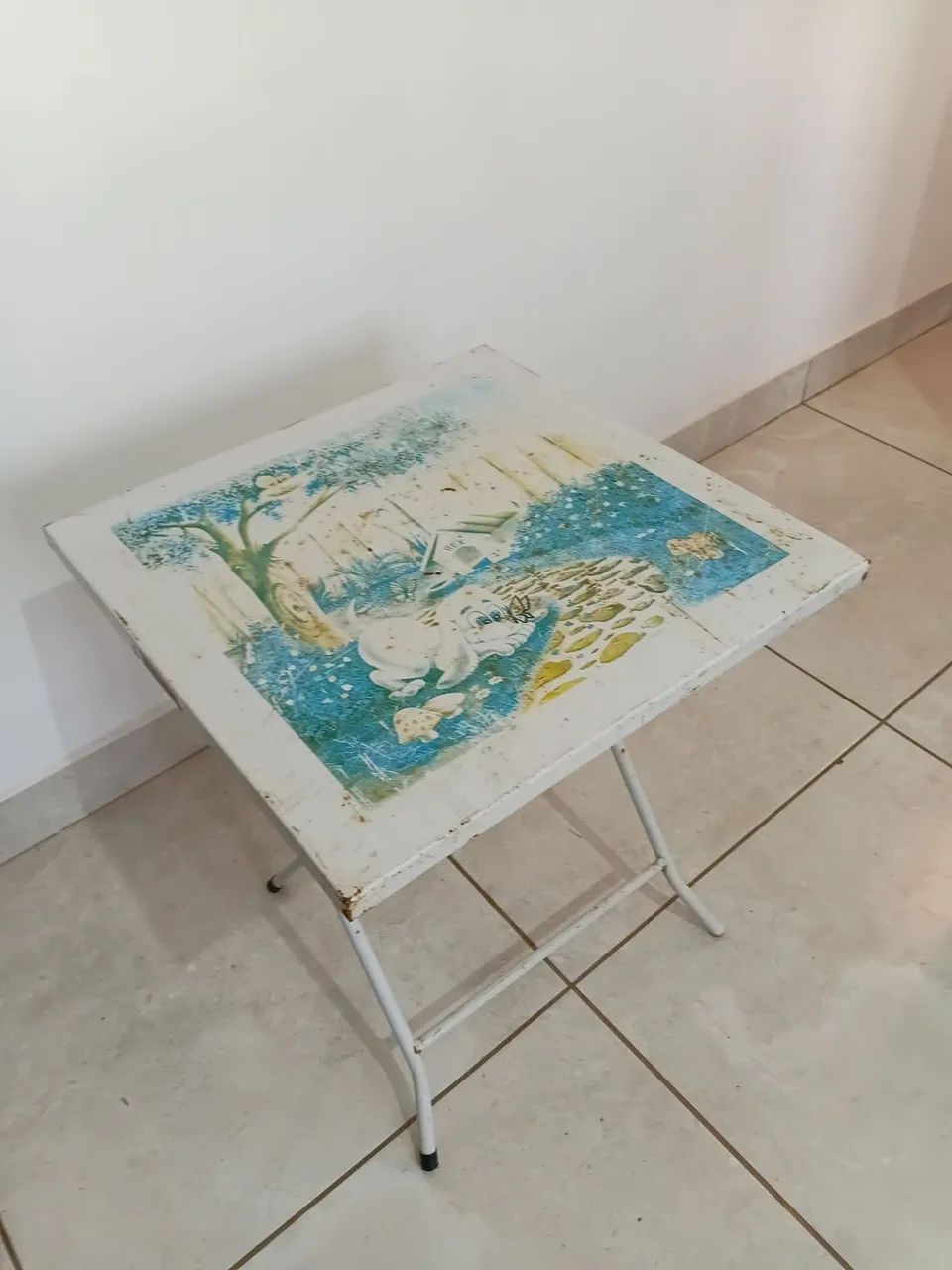 Mesinha infantil de aço dobrável 