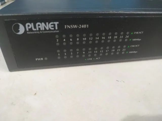 Switch 24 Portas Planet Fnsw-2401 Fast Ethernet 10/100 - Foto 2