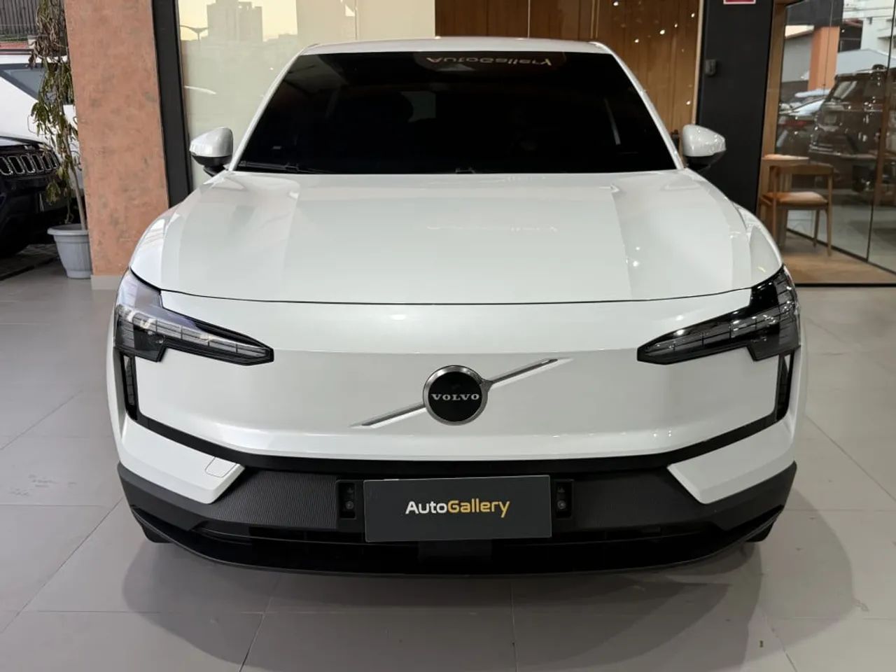 Volvo EX30 E60 Core (elétrico) 2024 - Foto 4