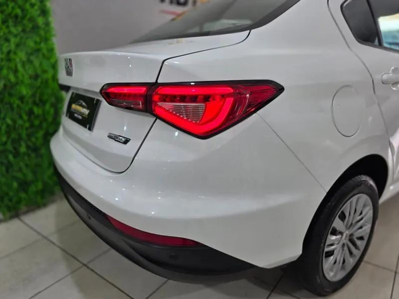 Fiat Cronos Drive 1.3 8V Flex 2024 - Foto 4