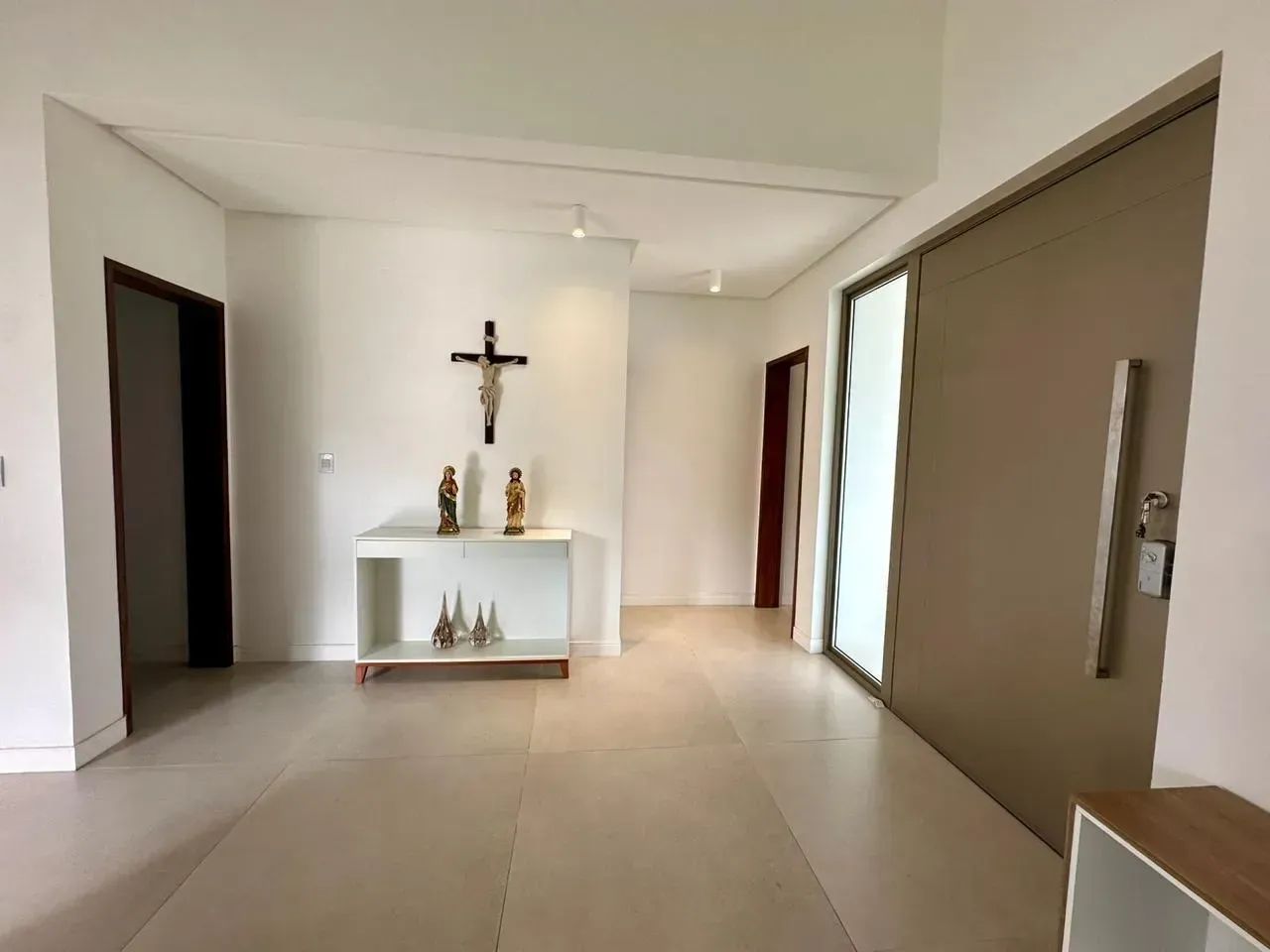 Casa de Condomínio Fechado Mobiliada, com preço de OPORTUNIDADE. - Foto 4