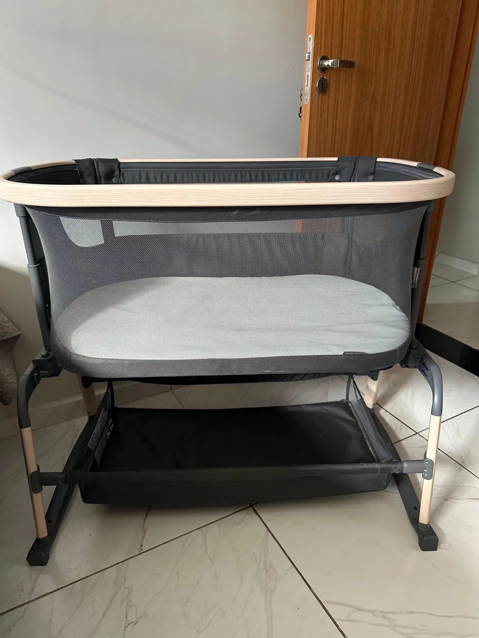 Berço Infanti Iora Maxi-cosi Beyond - Graphite  