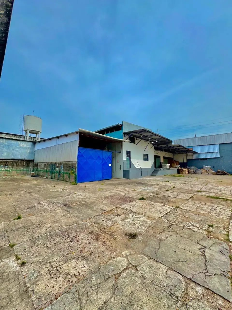 Galpão no Japiim 625m² com doca - Foto 3
