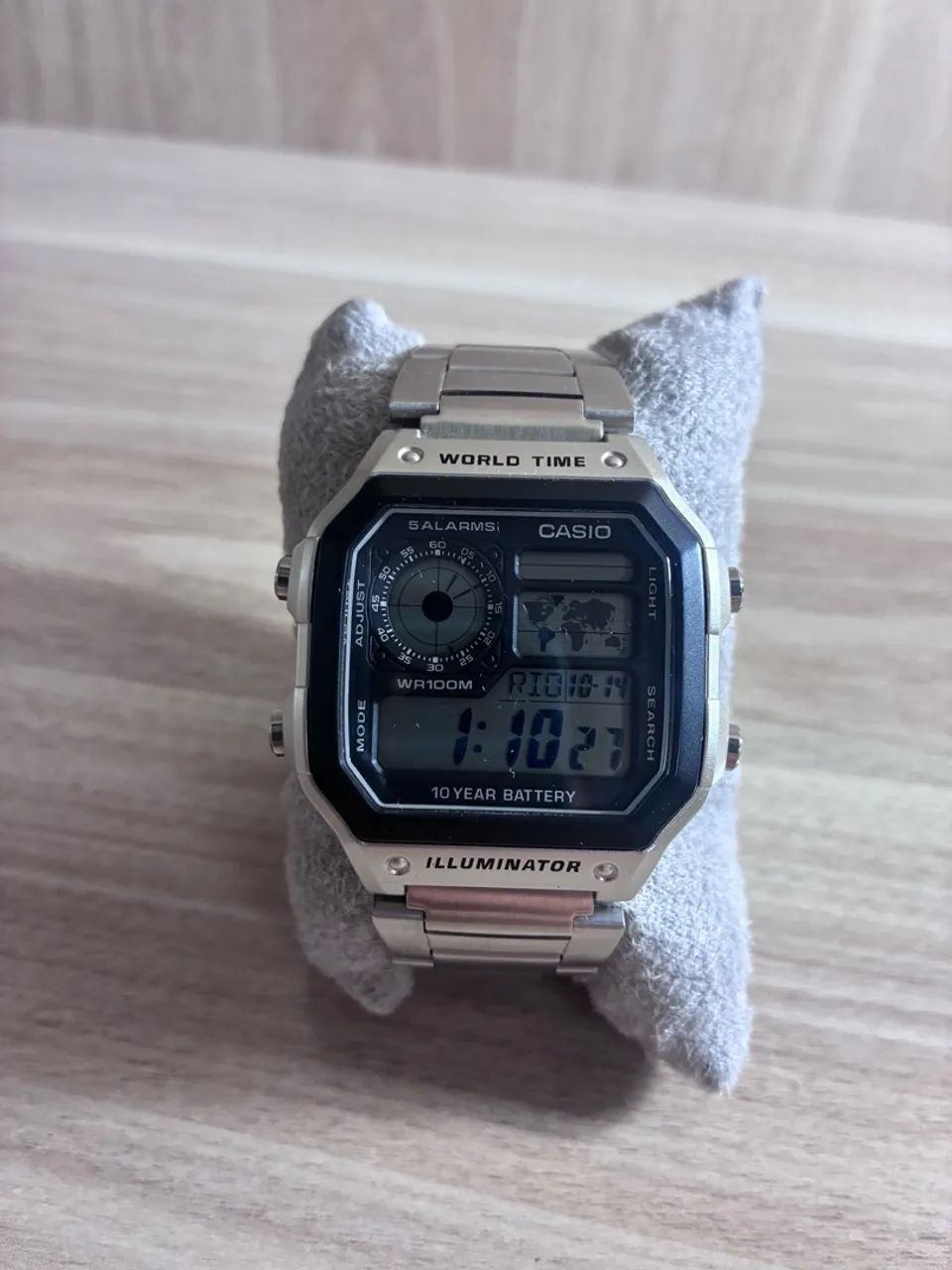 Relógio world time