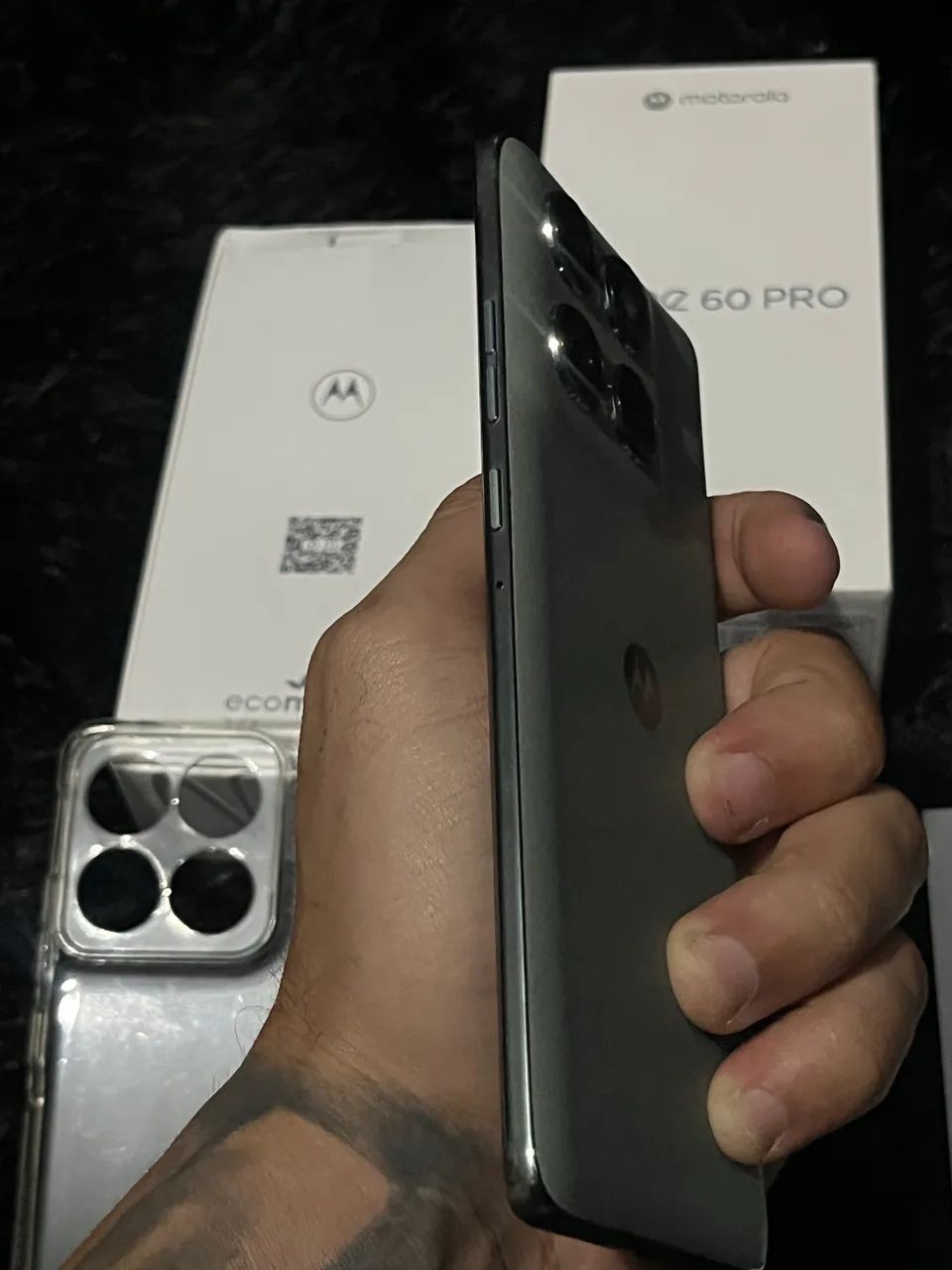 MOTOROLA EDGE 60 PRO 512GB 12RAM COM CAIXA PRÓPRIA  - Foto 3