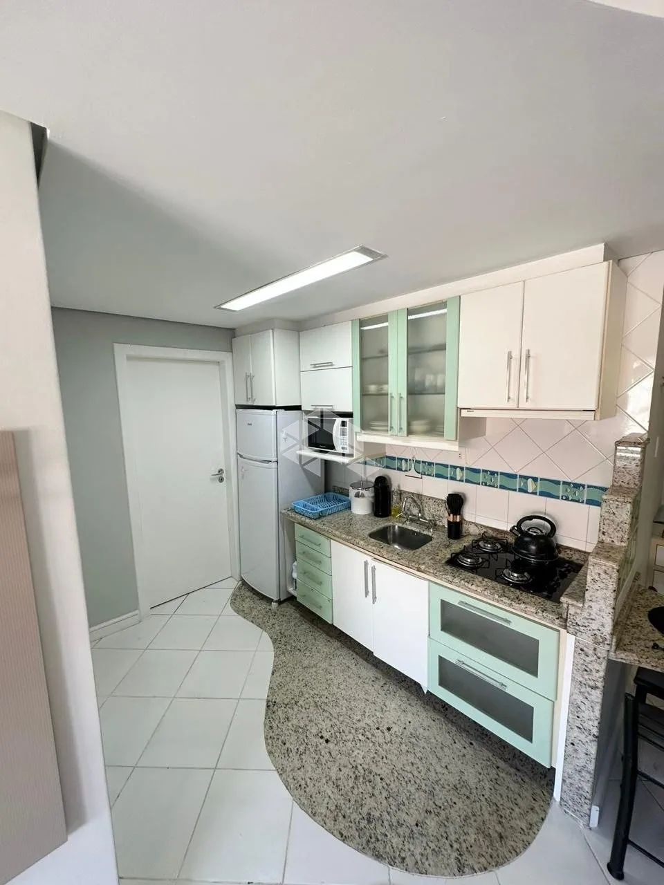 Apto 2 Dormitórios nos Ingleses - Gavivotas - Foto 5