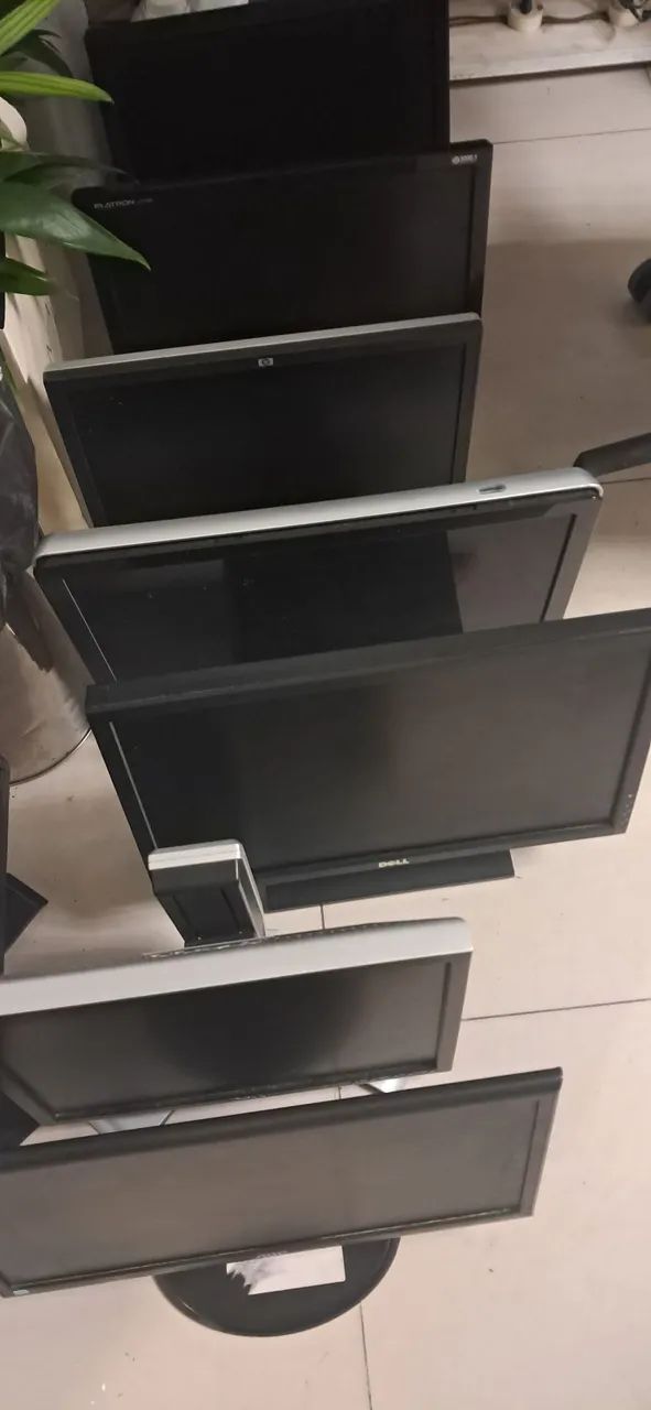 Monitores DELL 19 E 17 - Foto 3