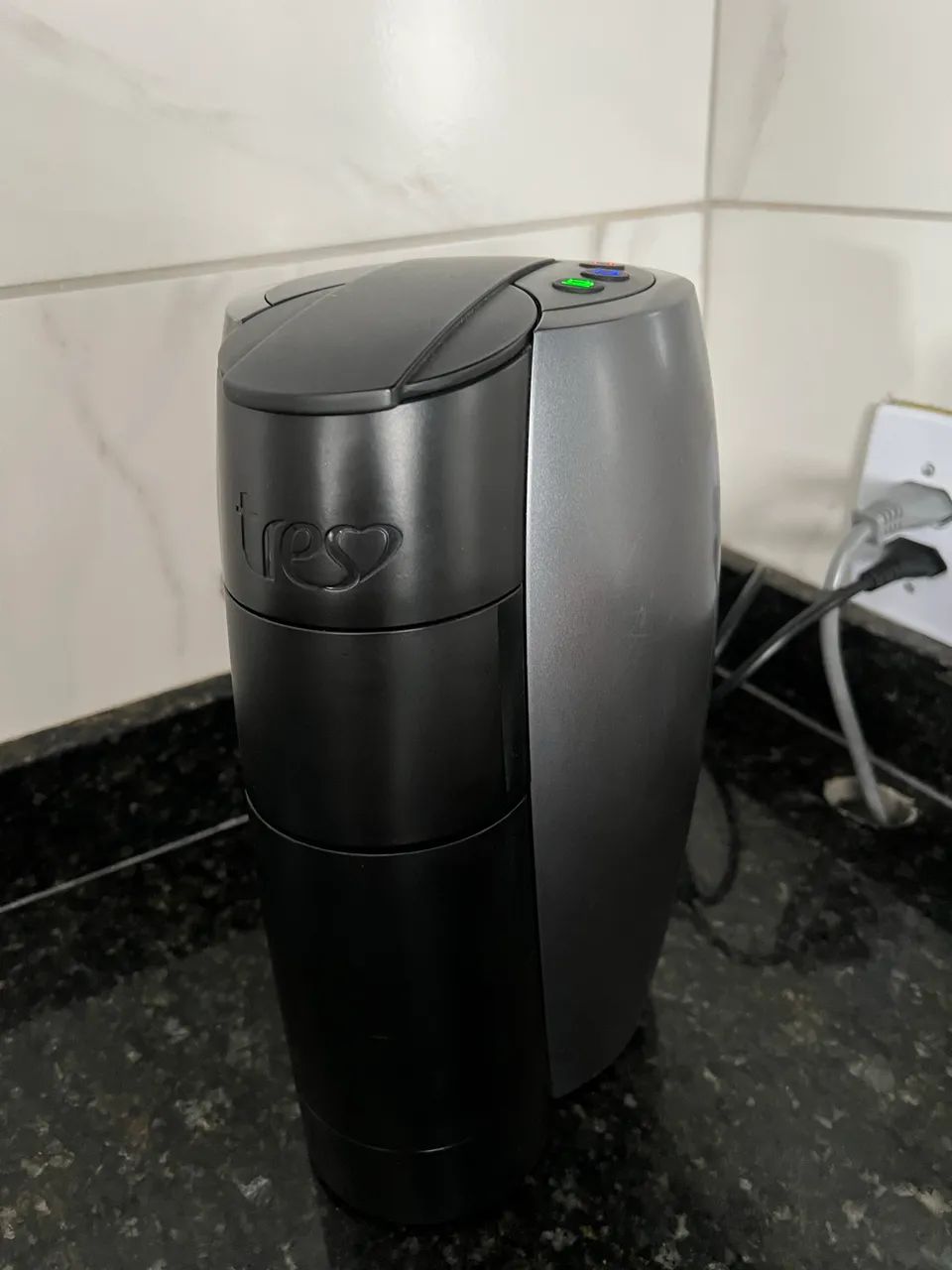 Cafeteira semi nova 