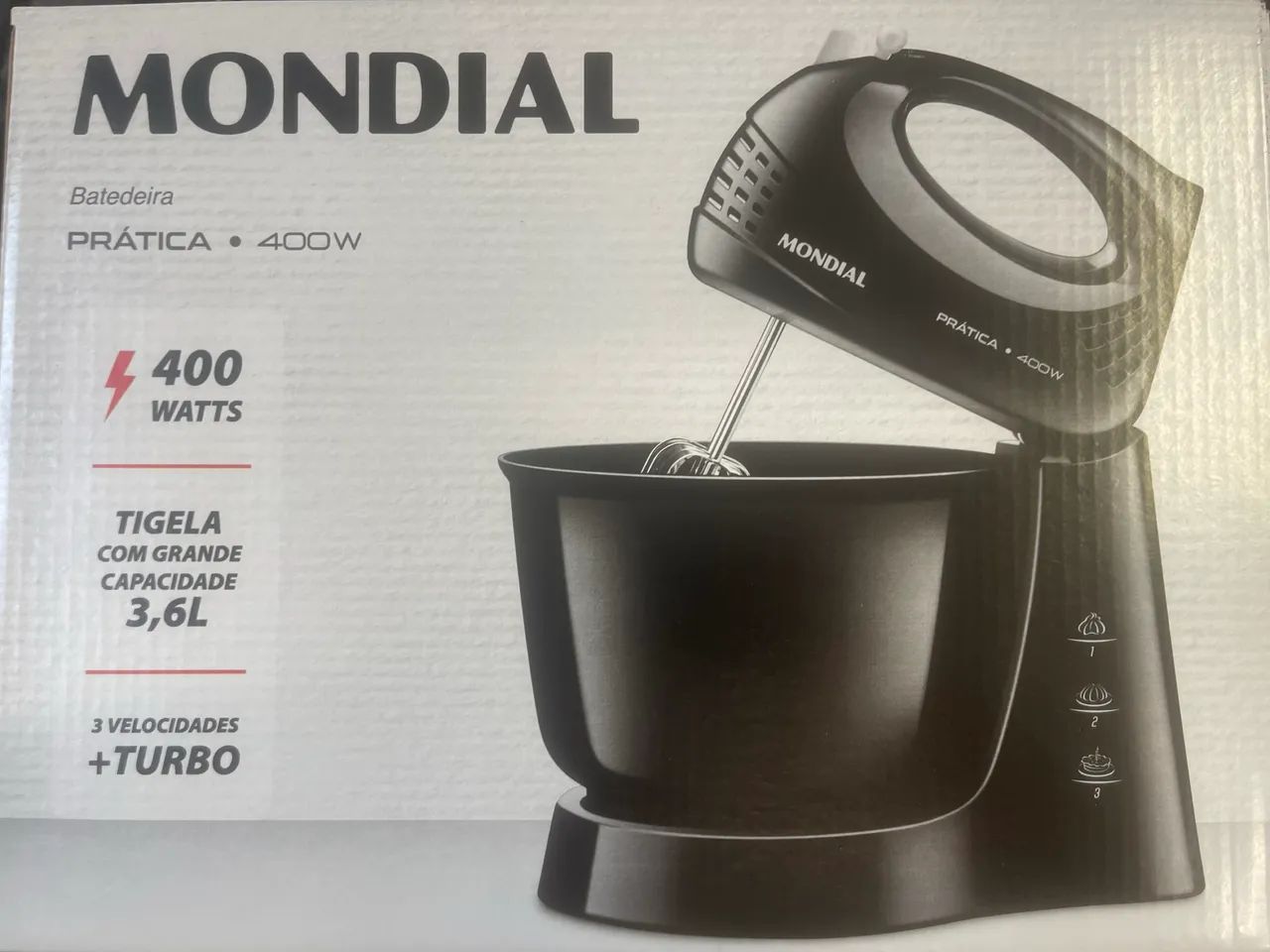 Batedeira nova na caixa 