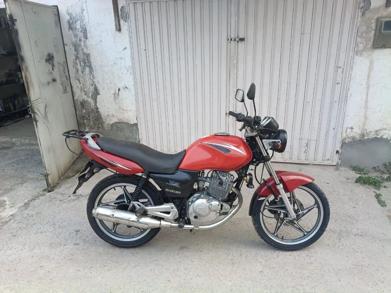 Suzuki yes 2008