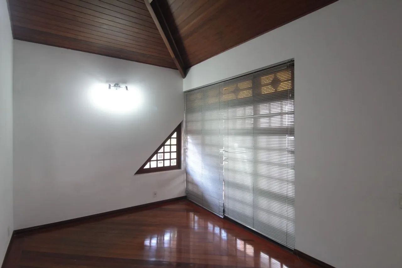 Casa à Venda - Ouro Preto, 5 Quartos, 497 m2 - Foto 2