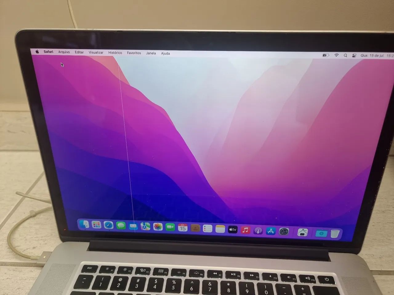 MACBOOK PRO 15 2015 CORE I7 SSD DE 256G  16G de RAM - Foto 2
