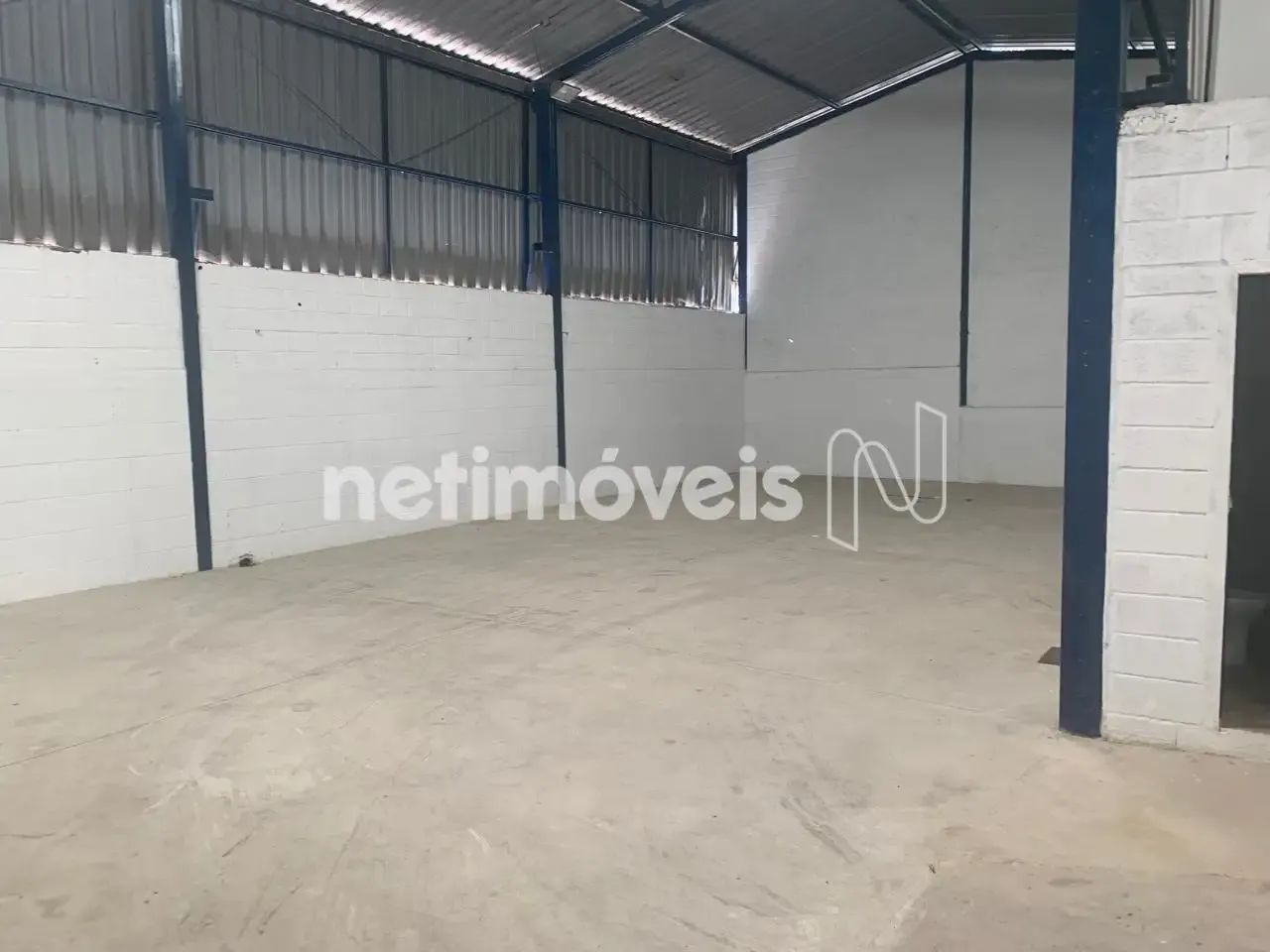 IMÓVEL COMERCIAL E RESIDENCIAL NO BAIRRO SANTA MÔNICA