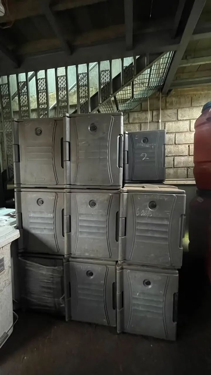 CAIXA TÉRMICA DE POLIETILENO - Foto 3