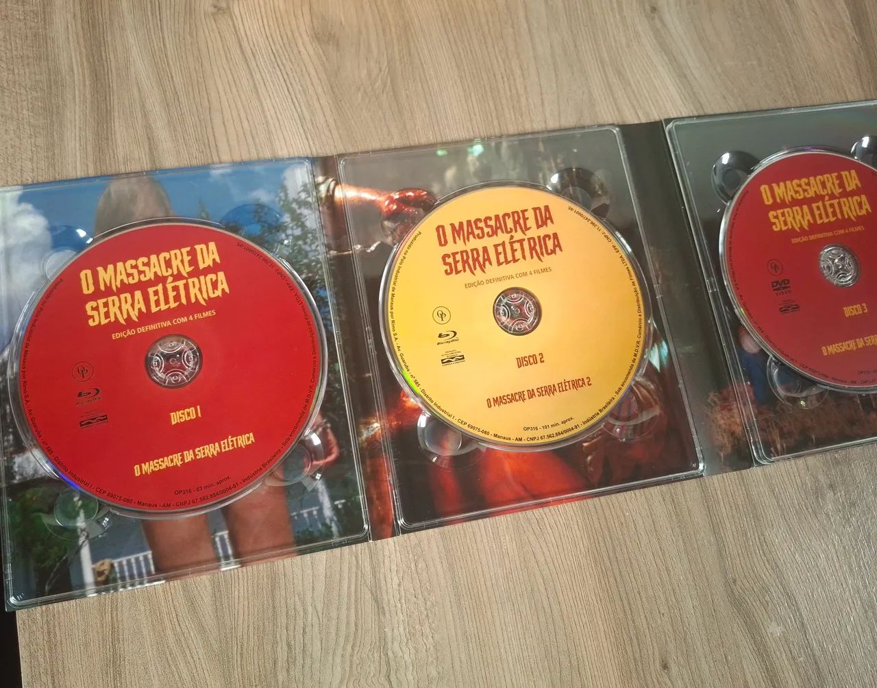 Blu-ray Coleção O Massacre da Serra Elétrica (4 Filmes) - Foto 4