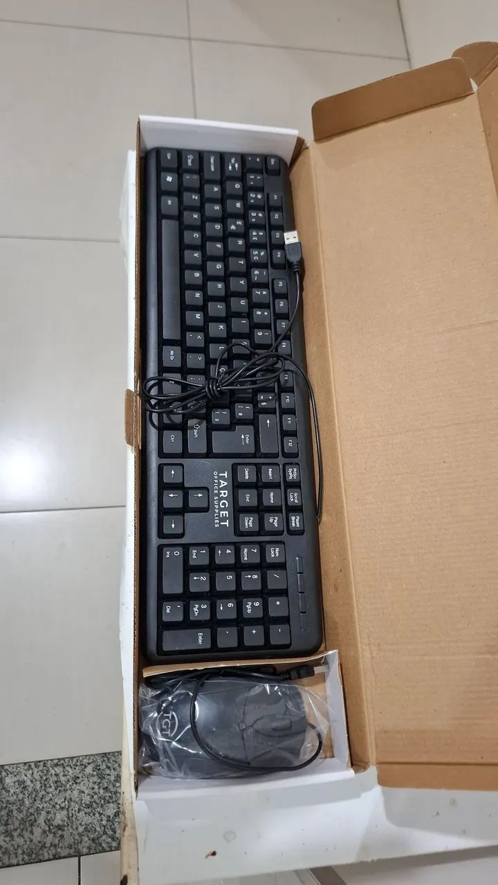 Teclado e mouse p/ computador 